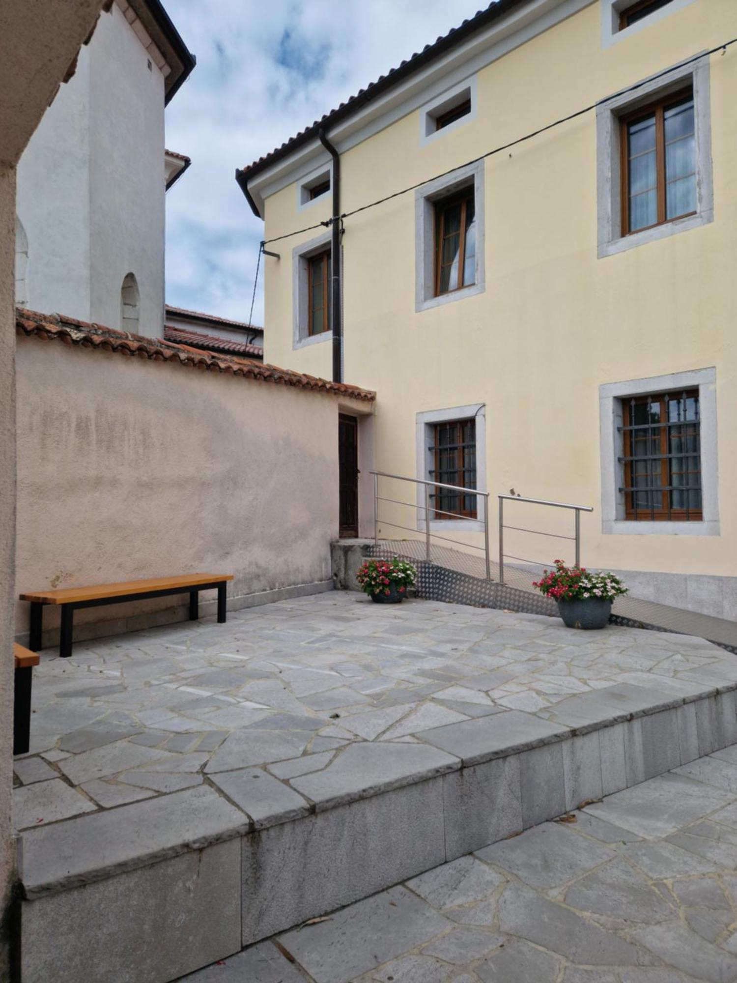 Apartma In Soba Vipavski Kriz Ajdovscina Exterior photo