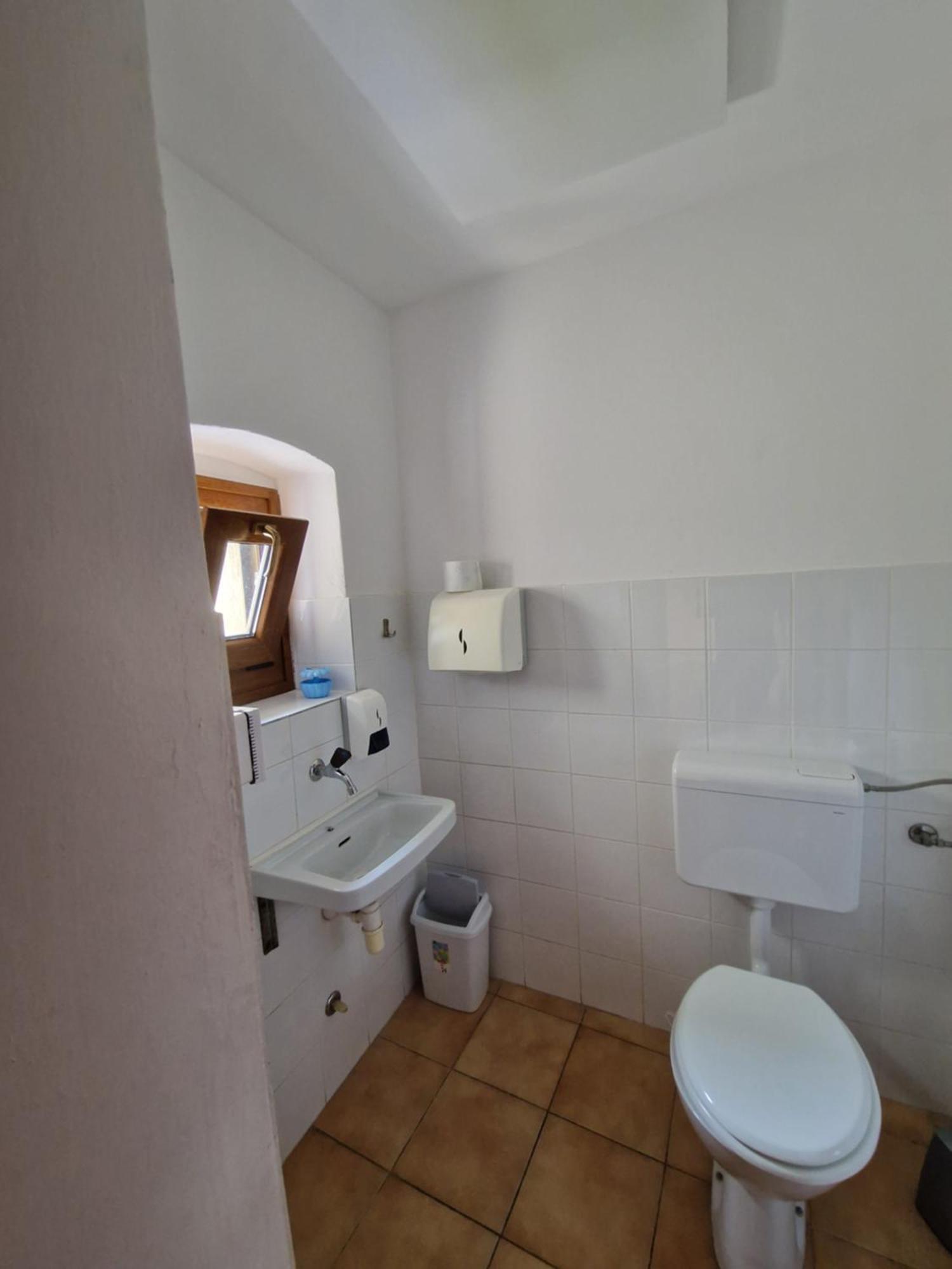 Apartma In Soba Vipavski Kriz Ajdovscina Room photo